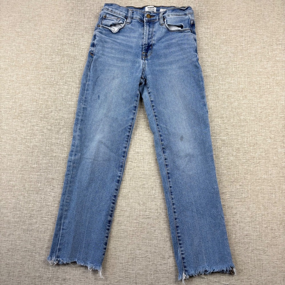 Kensie Jeans Women Size 6/28 The Slim Straight Leg Medium Wash Frayed Hem Denim